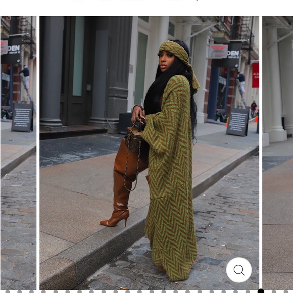 Chevron Patterned Cardigan - Picture 2 of 2